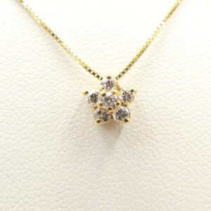 Collana e pendente in oro giallo 18 Kt con Diamanti Brillanti