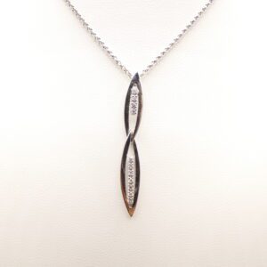 Collana e pendente in oro bianco 18 Kt con diamanti brillanti